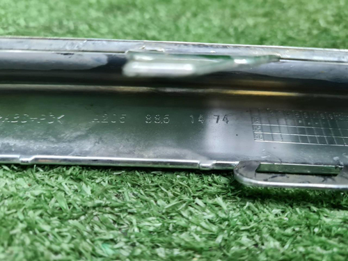 Молдинг бампера RH Mercedes C w205 (14-18) AMG