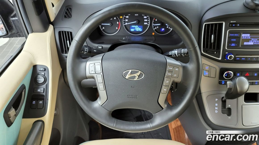 Hyundai The New Grand Starex 캠핑카 (12.2019)