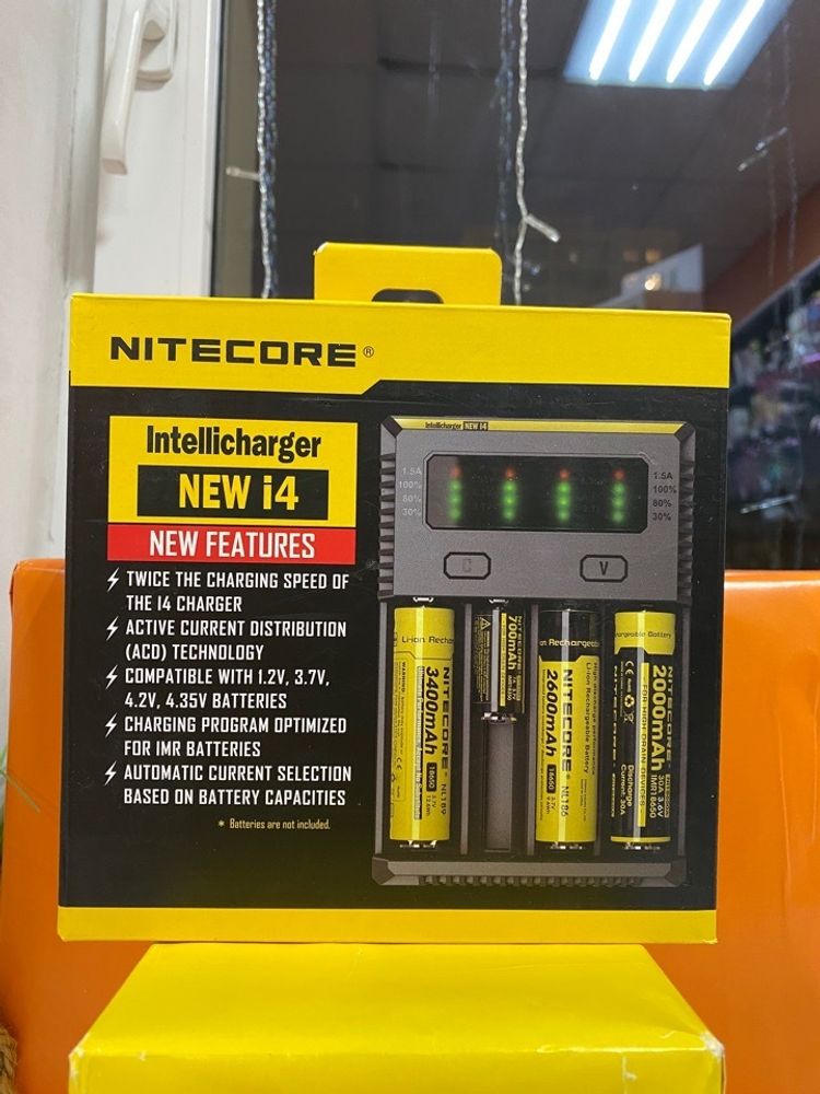 Зарядное устройство Nitecore i4 4 слота