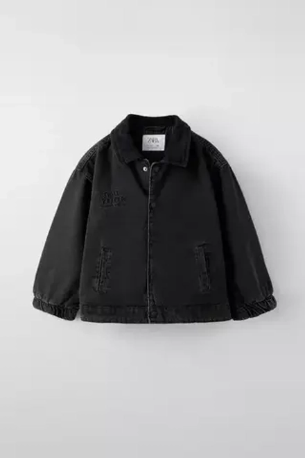 ZARA ДЖИНСОВАЯ КУРТКА С ВЫШИВКОЙ, ЧЕРНЫЙ