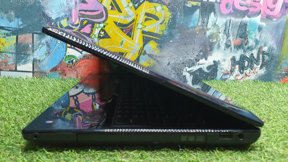 Ноутбук Lenovo Celeron/2 Gb