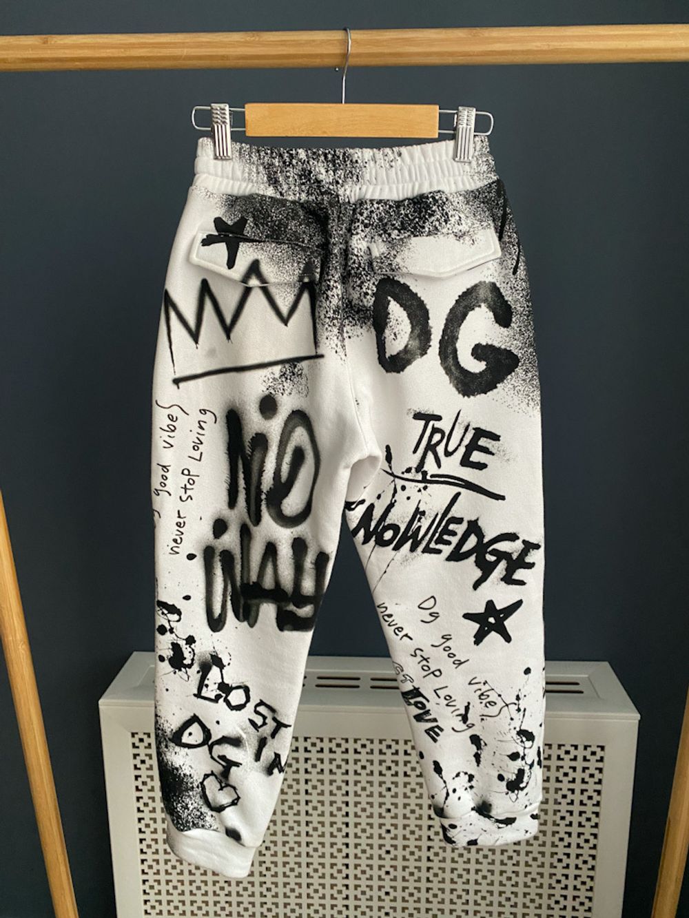 Брюки  Dolce&Gabbana, 128