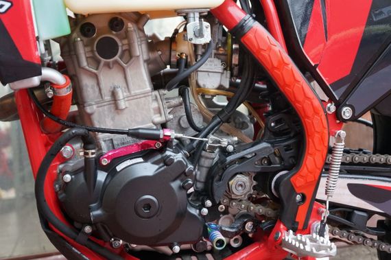 Мотоцикл кроссовый эндуро ZUUM Buster NC300