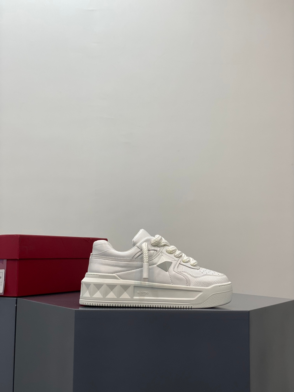 Valentino Sneakers