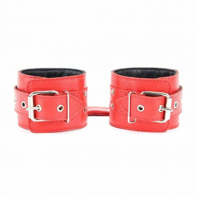Красные кожаные оковы с клепками (Цвет: красный)