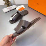 Шлепанцы Hermes