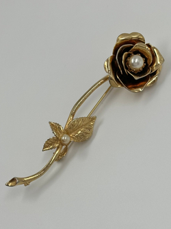 Брошь Роза