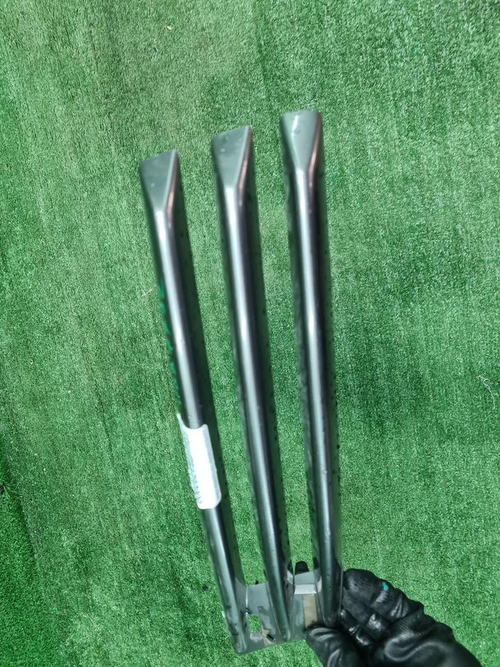 Решетка переднего бампера RR Vogue 4 L405 (12-17)