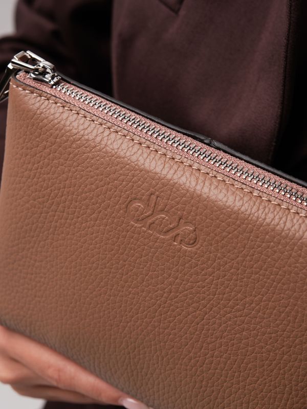 Косметичка кожаная DBR 15-10 темный орех