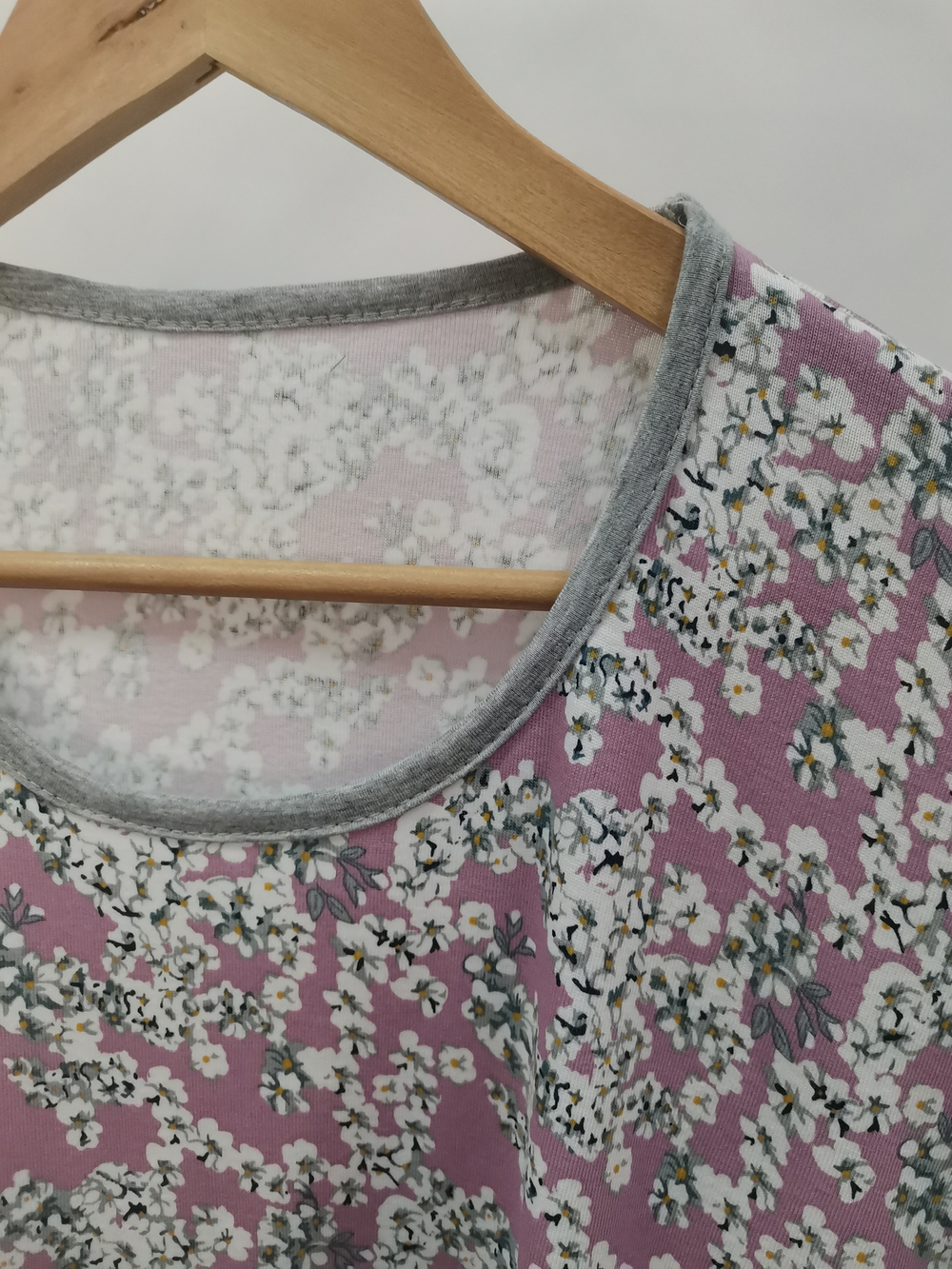 Футболка Ф-22Х/сирень-луговыецветы