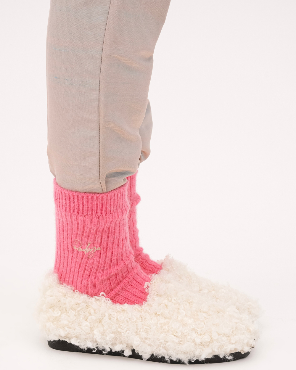 Носки в рубчик из шерсти ангоры Розовое мыло