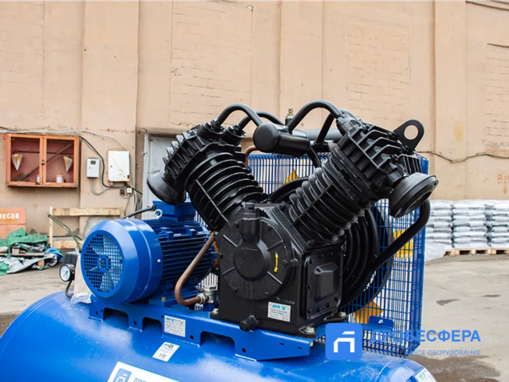 Доступное решение в комплекте: пескоструйная камера + компрессор