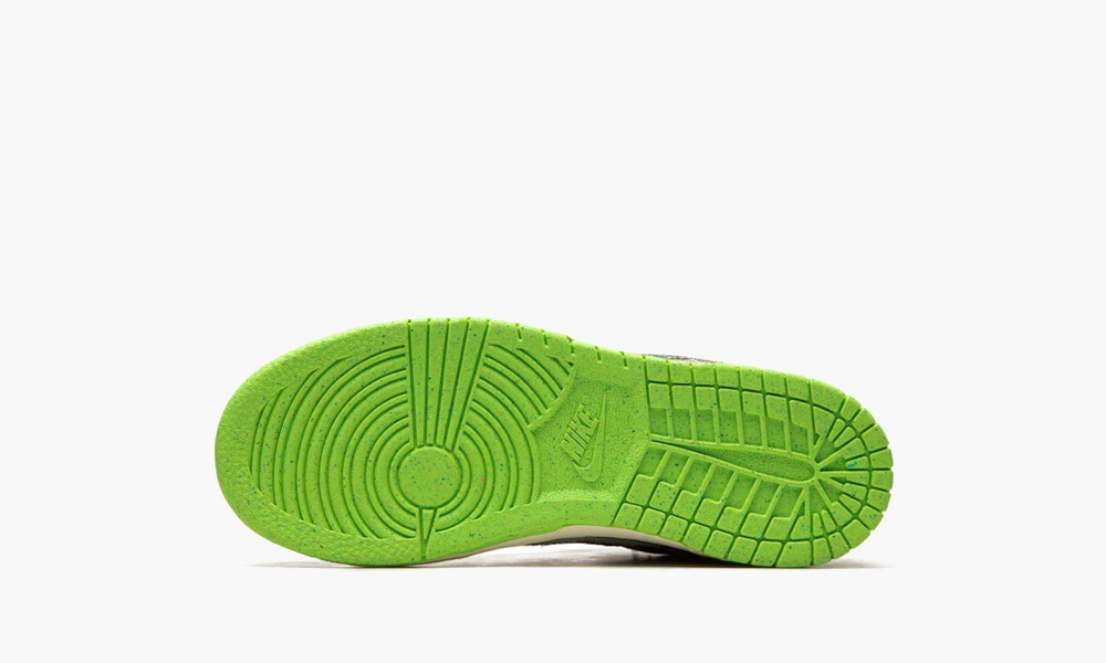 Dunk Low PS "Halloween 2022"