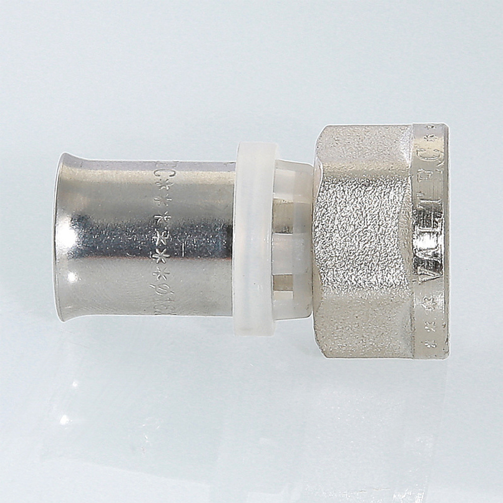 Соединитель пресс Valtec с переходом на вн. р. 16х3/4" (VTm.202.N.001605)