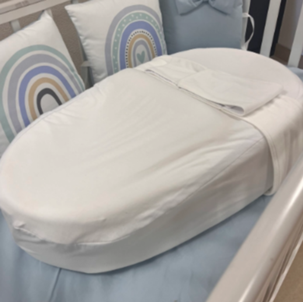 Кокон-матрас для новорожденнных UOMO