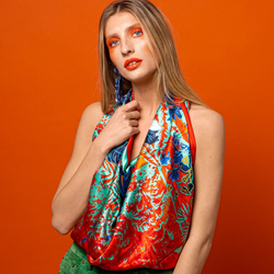 Платок REVE ORANGEПлаток 100% Petrusse 105x105 Оранжевый / Синий / Голубой