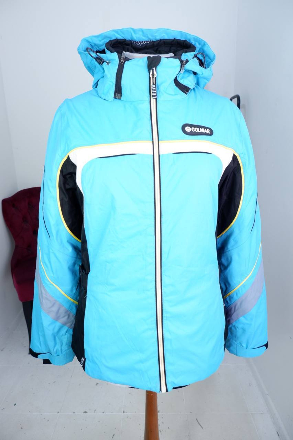 Куртка Colmar горнолыжная, визуально 42 размер