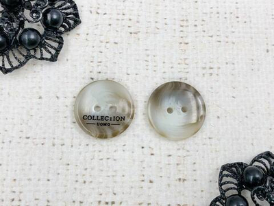 Пуговицы, d 1,8 см, 2 прокола