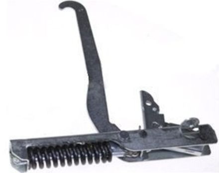 Петля двери духовки Whirlpool (Вирпул)/Indesit(Индезит)/Ariston- 481941719207, 082464 (меняются парно)