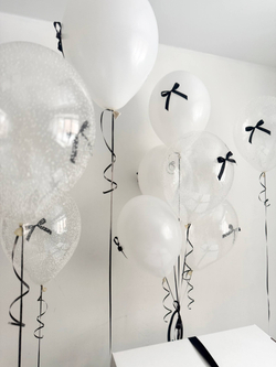 Воздушные гелиевые шарики с доставкой по Хабаровску коробка белая №4564