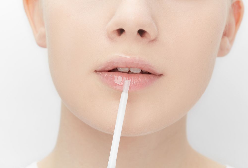 Блеск для губ ART-VISAGE "ROYAL CHIC" - 410