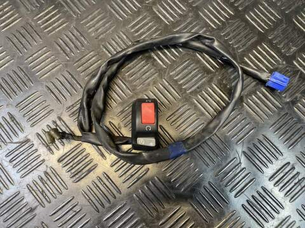 Пульт правый Yamaha FZ1 Fazer RN17