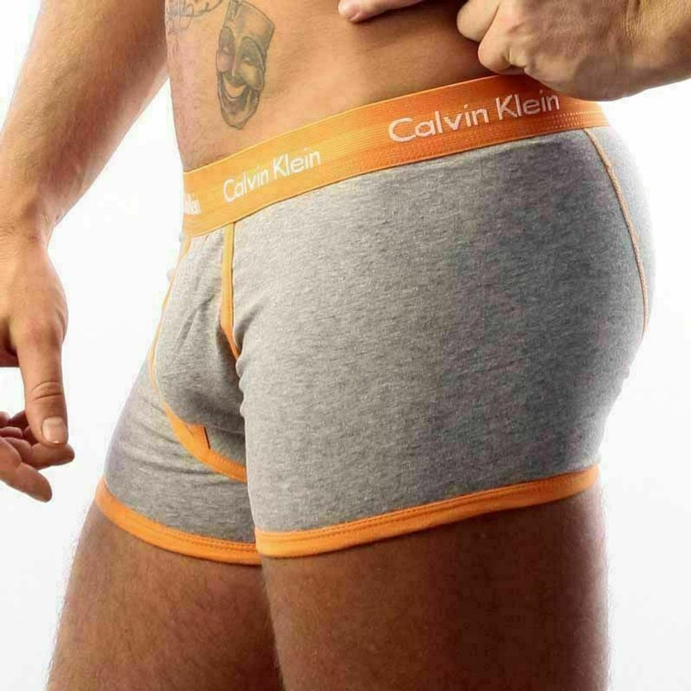 Мужские трусы хипсы серые Calvin Klein Brief 365 Grey-Orange