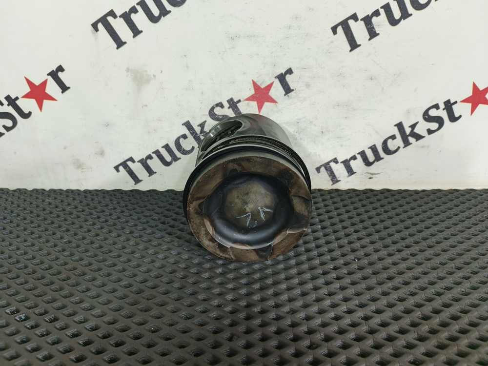Поршень D9B