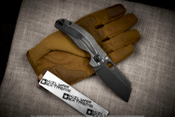 Складной нож Kizer С01С 154CM Черное Покрытие сталь рукоять Микарта