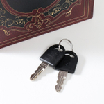 9078958 Сейф-книга дерево кожзам