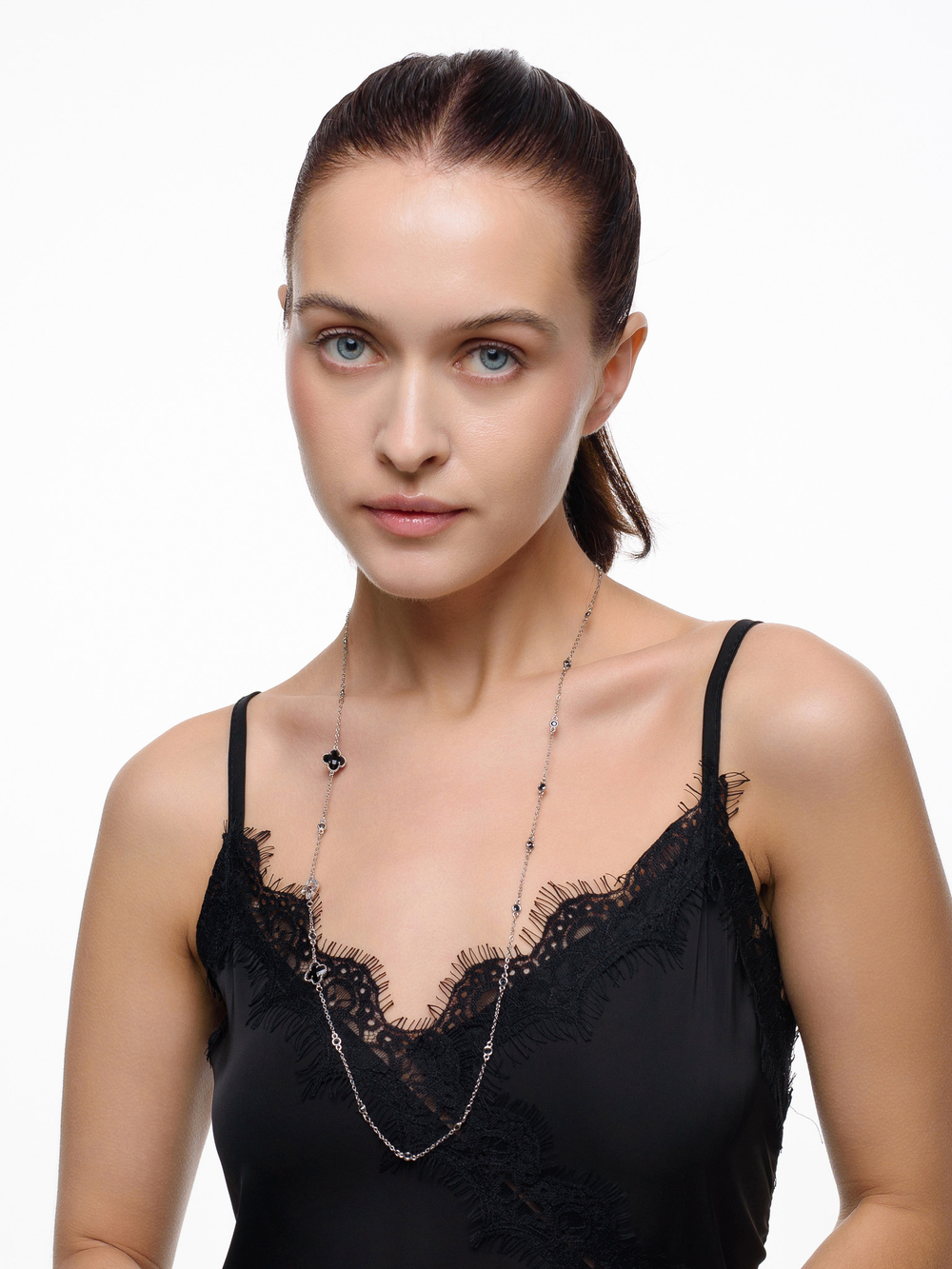 Колье "Black clover" Silver