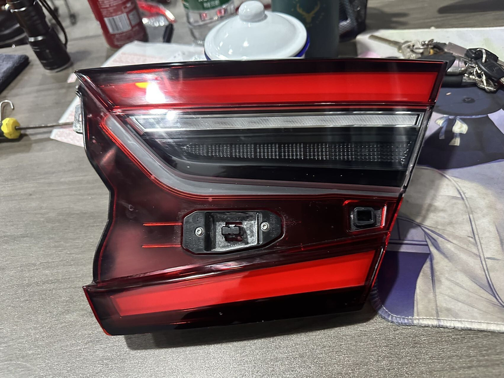 Оригинальный задний фонарь для Honda Accord 10 поколения (2022)
