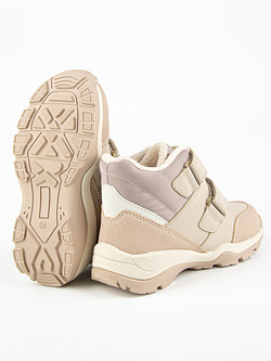 1Мембранные ботинки демисезонные