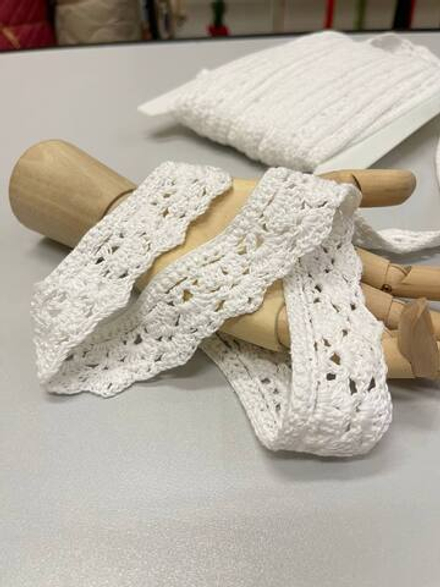 Тесьма плетенная (имитация ручной работы) (100%хлопок, Белый, 37)