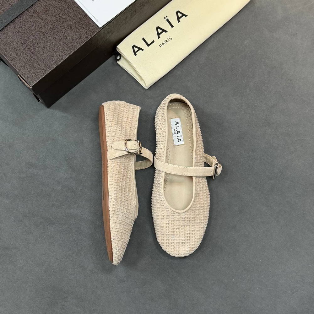 Балетки Alaia