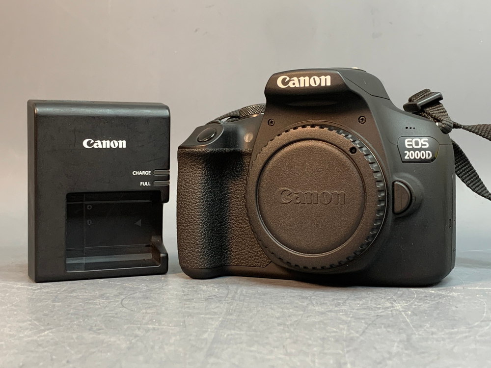 Canon EOS 2000D Body 4.000 кадров