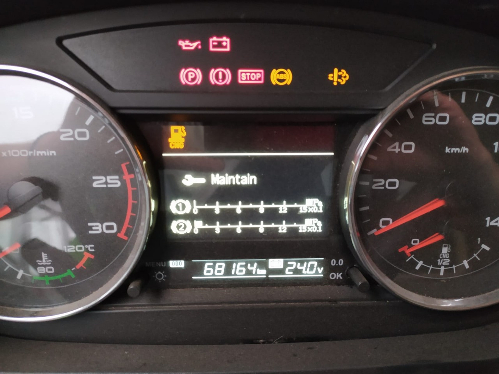 FAW JH6 6x4 Седельный тягач CA4250P25K15T1NE5A80 (Газовый, 12,5 л, 430 л.с., МТ)