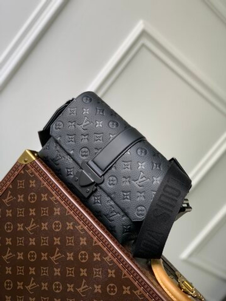Louis Vuitton S-Cape Messenger Bag