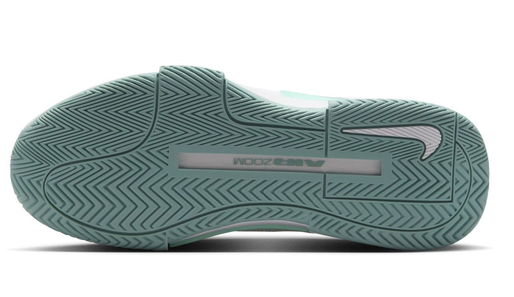 Женские теннисные кроссовки Nike Zoom GP Challenge 1 - white/mint foam/cannon
