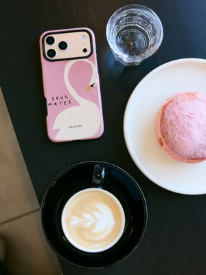 Чехол ONE LOVE II для iPhone
