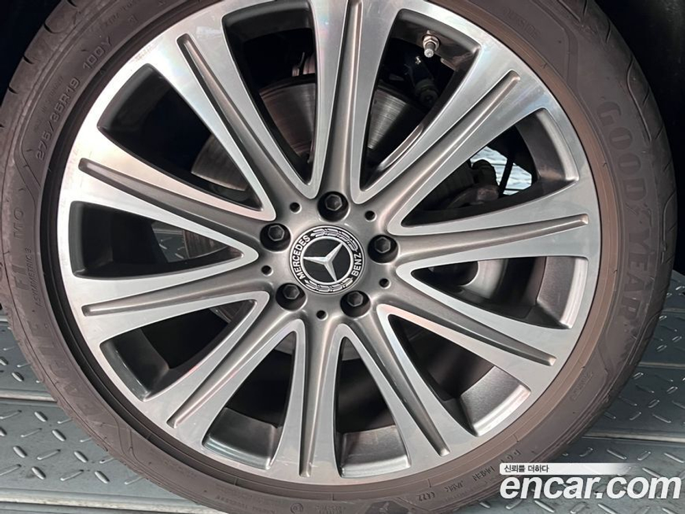 Mercedes-Benz E-Class W213 E300e 4MATIC Exclusive (06.2023)
