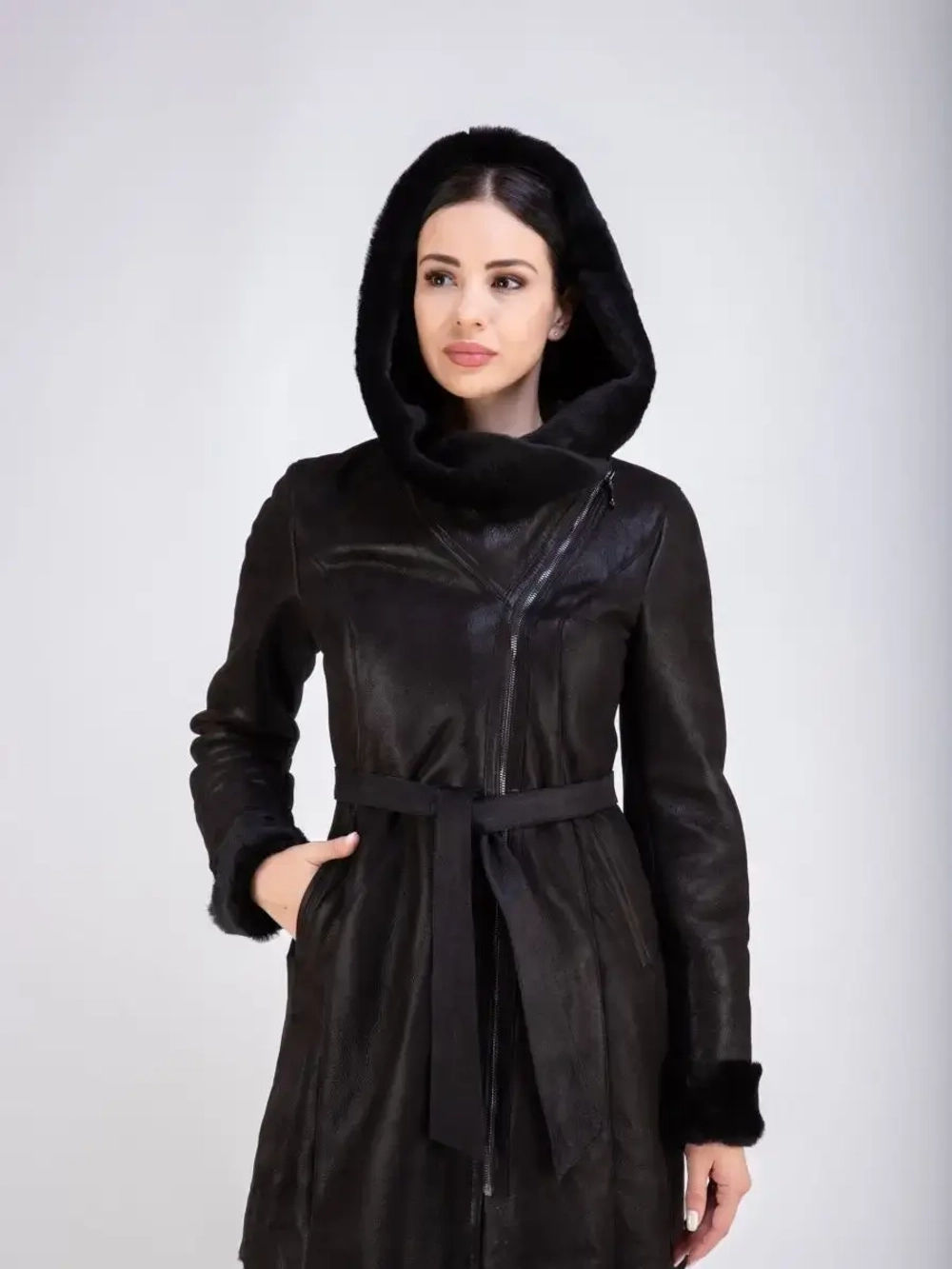 Дубленка женская натуральная длинная с капюшоном Турция