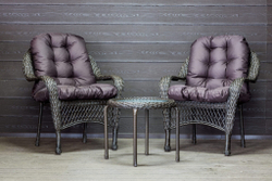 Садовый комплект из искусственного ротанга Мэдисон НЬЮ (Medison NEW) Balcony set с круглым столиком с подушками на сиденье и спинку