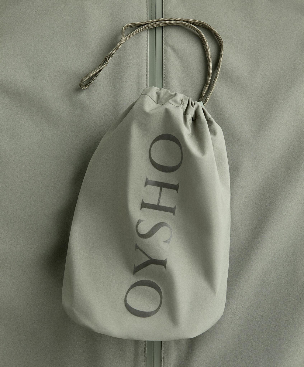 Oysho Ультралегкий компактный плащ, светлый хаки