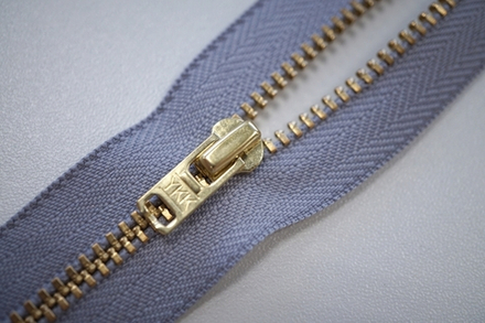 Молния Джинс, цв.272 неразъемная, латунь YKK Тип 3 18 см