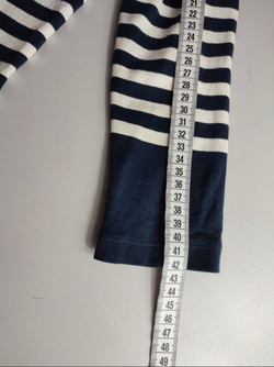 Джемпер Uniqlo в полоску на 7-8 лет