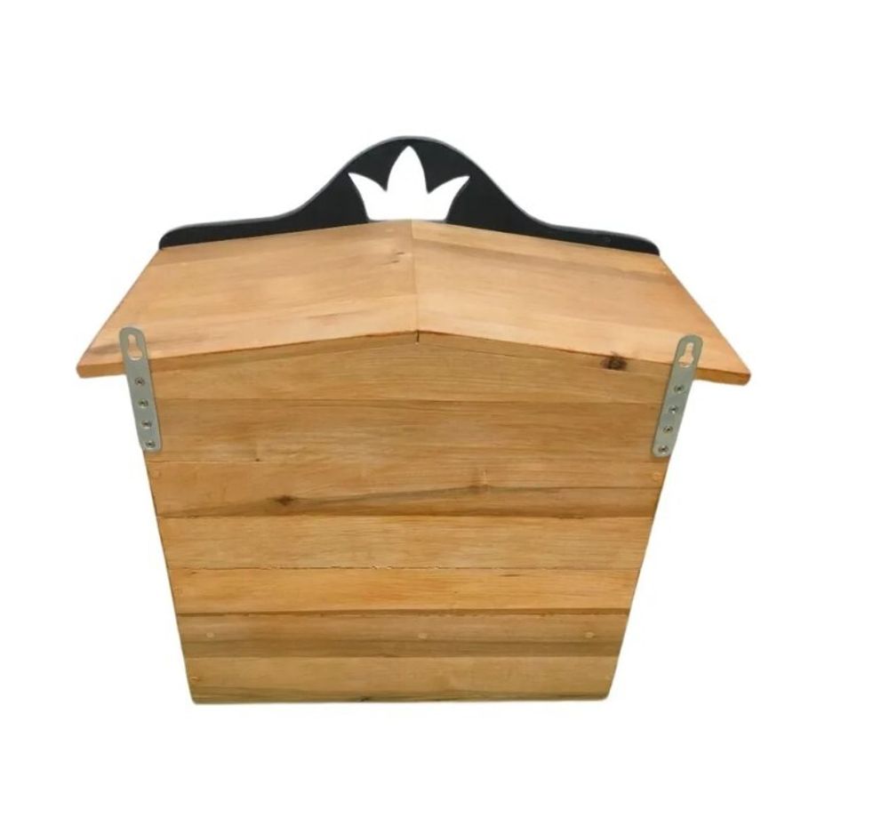 Почтовый ящик из дерева