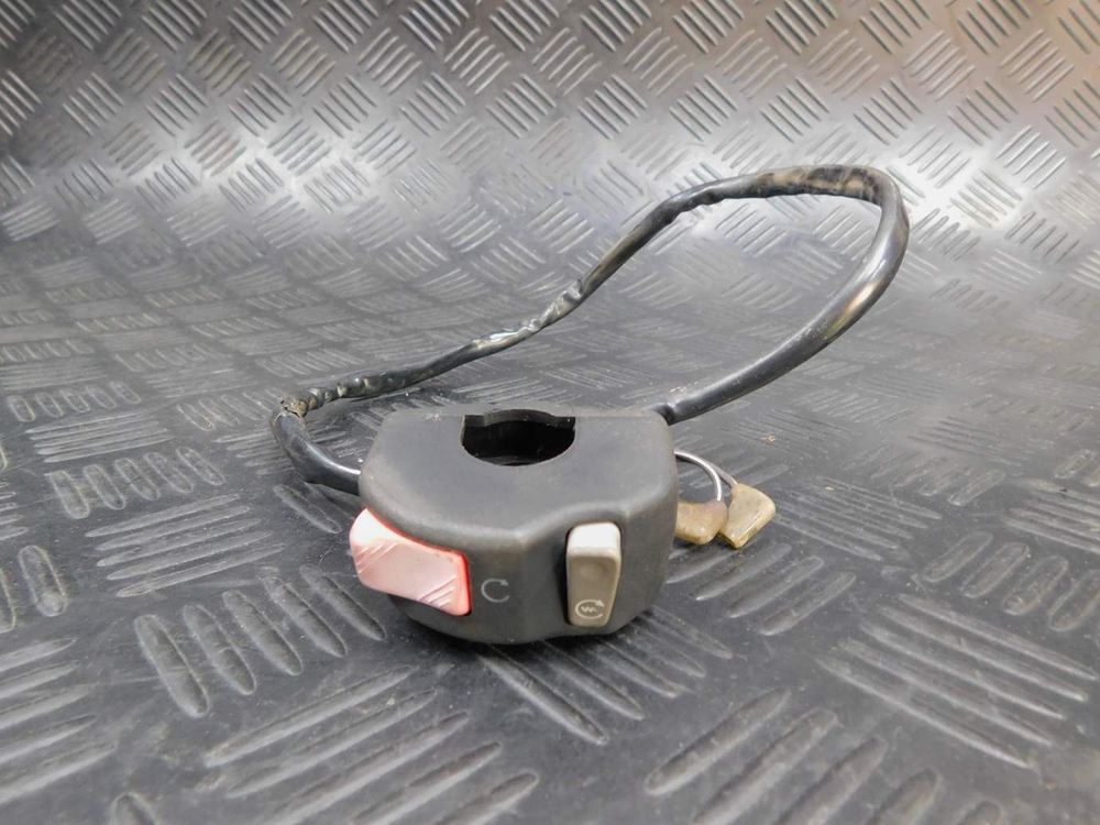 Пульт правый Yamaha XJR1300 RP03J 2005