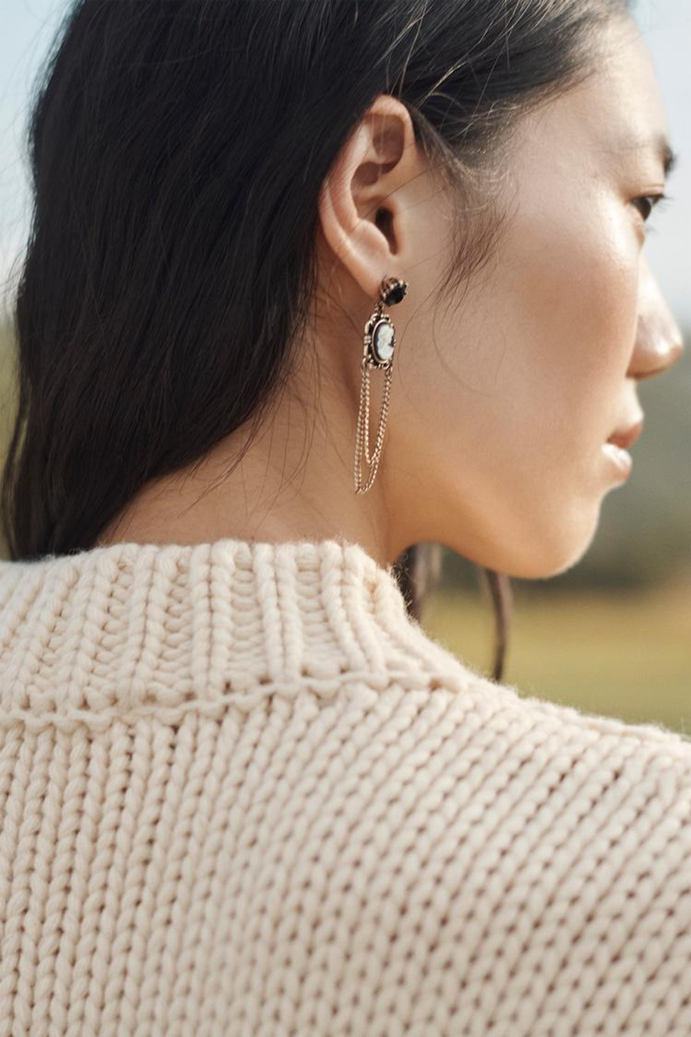 ZARA ТРИКОТАЖНОЕ ПЛАТЬЕ, ЭКРЮ