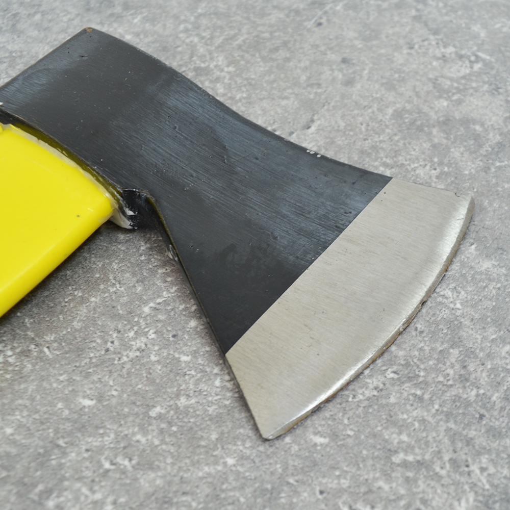 Топор 600г с пластиковой ручкой 28см